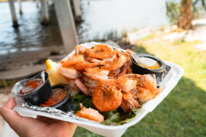 shrimp and sauce from Shrimps landing in crystal river florida