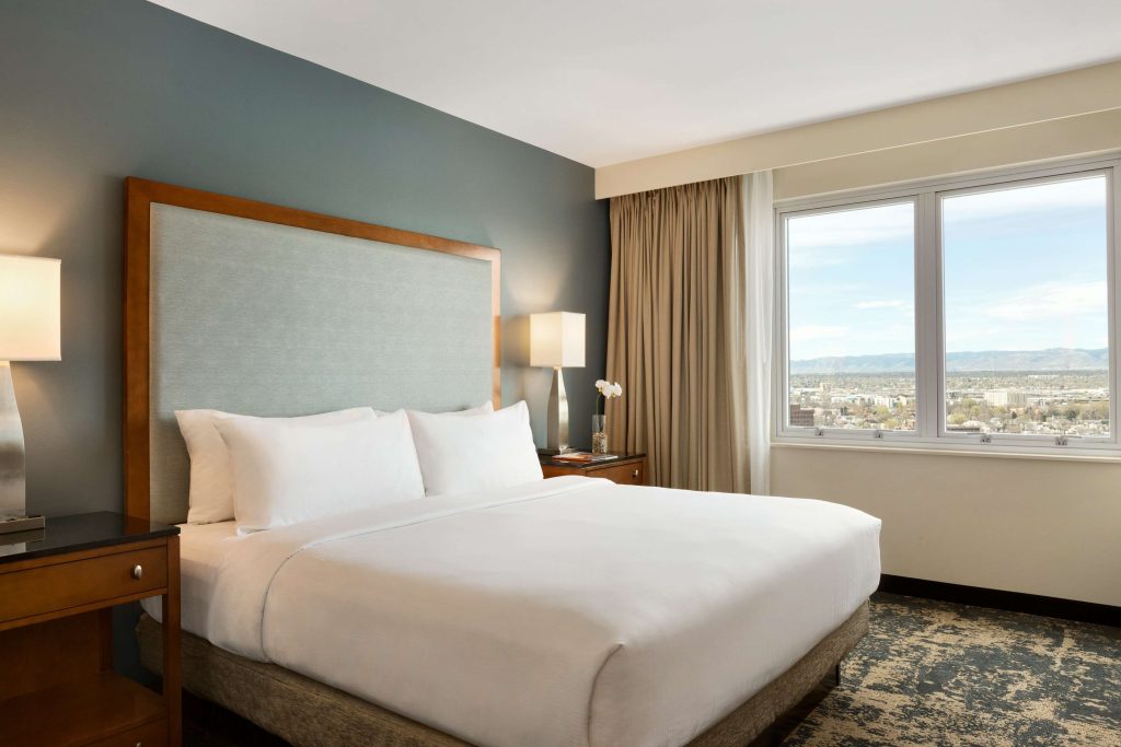 Embassy Suites by Hilton Denver Downtown king suite