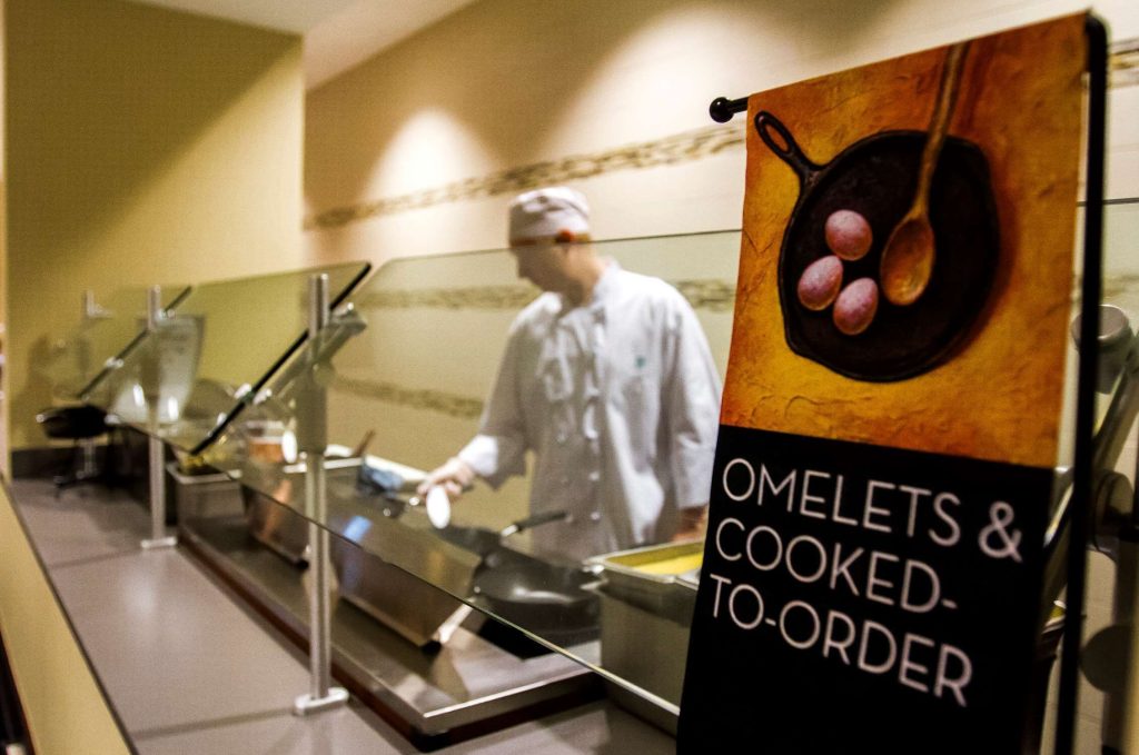 Embassy Suites by Hilton Denver Downtown chef and dining